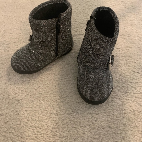 Stuart Weitzman girls black and silver booties ! - Picture 2 of 6